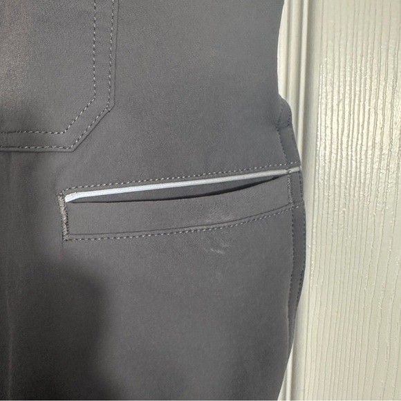 Duluth Trading women's Black Hills Water-Repellent Pants, size 18/31, lined - Picture 6 of 16